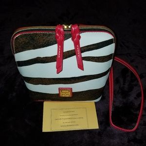 Dooney & Bourke purse